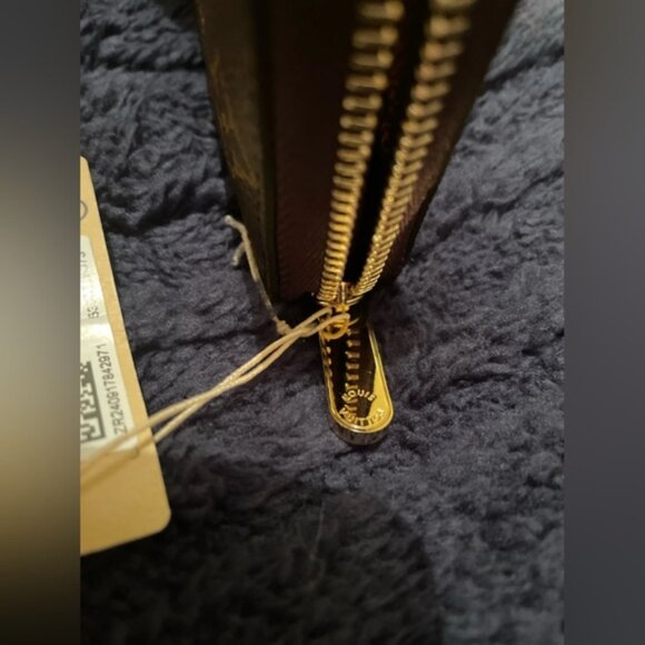 Louis Vuitton Zippy Coin Purse - Picture 6 of 9